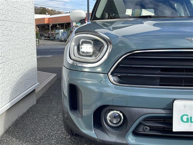 ＭＩＮＩ クーパーＤ　クロスオーバー　純正ナビ　（ＦＭ／ＡＭ／ＢＴ／ＵＳＢ）　バックカメラ　ドライブレコーダー（前後）　アダプティブクルーズコントロール　パワーバッグドア　コーナーセンサー　ＥＴＣ　ステアリングスイッチ　スペアキー（32枚目）