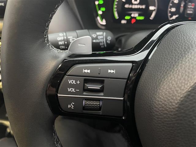 ZR-V e:HEV Z ワンオーナー・4WD・Honda SENSING・Honda CONNECTディスプレイ ナビ付・マルチビューカメラシステム・ビルトインETC2.0・革シート・パワーテールゲート(19枚目)