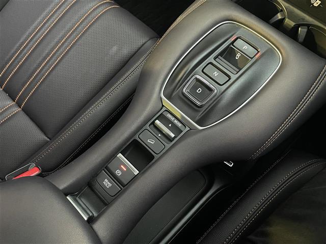 ZR-V e:HEV Z ワンオーナー・4WD・Honda SENSING・Honda CONNECTディスプレイ ナビ付・マルチビューカメラシステム・ビルトインETC2.0・革シート・パワーテールゲート(25枚目)