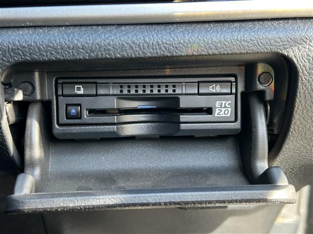 店頭在庫以外にも全国約４万台※の在庫から、ぴったりな１台をご提案します！※２０２３年１０月現在の在庫台数です。売約済の可能性があります。