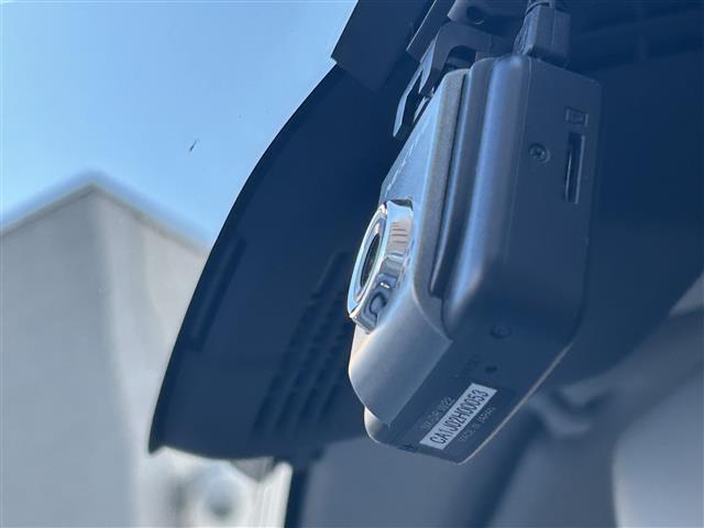 アルトラパン モード 純正SDナビ フルセグTV 全方位カメラ 前席シートヒーター パーキングアシスト コーナーセンサー ドライブレコーダー ビルトインETC 純正アルミホイール 純正フロアマット 取扱説明書 保証書(21枚目)