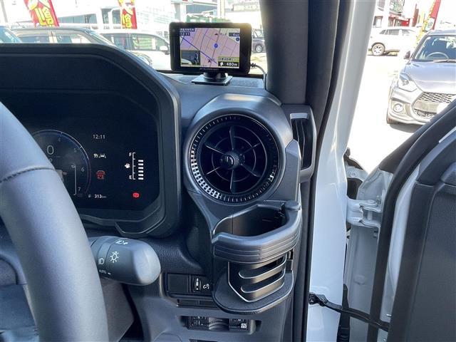 ランドクルーザー250 VX 禁煙車/ワンオーナー/サンルーフ/モデリスタパッケージ/12.3インチナビ/ETC/パノラミックビューモニター/デジタルインナーミラー/ドライブレコーダー/GPSレーダー/保証書/取扱説明書(15枚目)