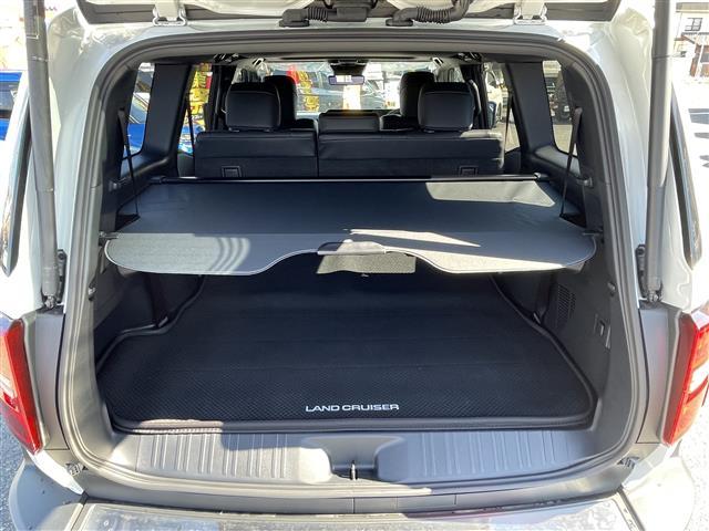 ランドクルーザー250 VX 禁煙車/ワンオーナー/サンルーフ/モデリスタパッケージ/12.3インチナビ/ETC/パノラミックビューモニター/デジタルインナーミラー/ドライブレコーダー/GPSレーダー/保証書/取扱説明書(28枚目)