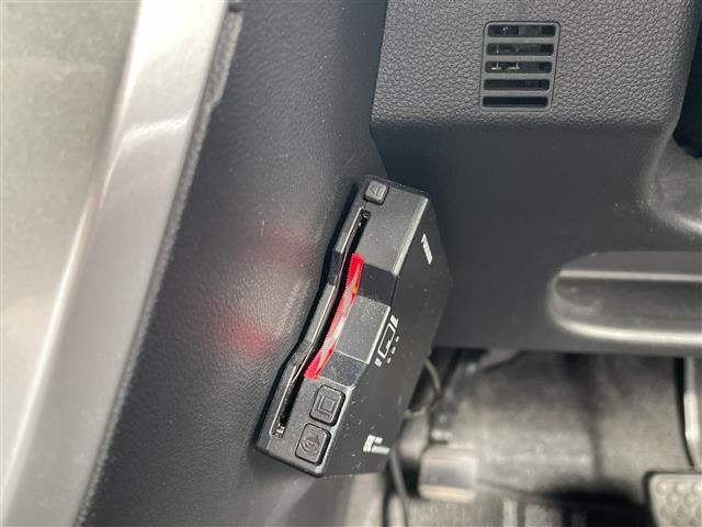 キャスト アクティバＸ　禁煙／ワンオーナー／ナビ／ＣＤ／ＤＶＤ／ＵＳＢ／ＢＴ／ＥＴＣ／バックカメラ／プッシュスタート／スマートキー／ＬＥＤオートライト／プッシュスタート／スマートキー／バニティミラー（5枚目）