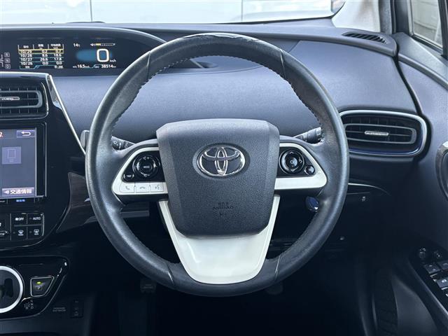 プリウス Sツーリングセレクション 禁煙/ワンオーナー/モデリスタエアロ(フロント、サイド、リア)/モデリスタ18AW/黒革シート/シートヒーター(前席)/純正ナビ/CD/DVD/BT/フルセグ/MSV/バックカメラ/ビルトインETC(17枚目)