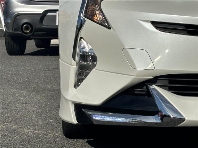 プリウス Sツーリングセレクション 禁煙/ワンオーナー/モデリスタエアロ(フロント、サイド、リア)/モデリスタ18AW/黒革シート/シートヒーター(前席)/純正ナビ/CD/DVD/BT/フルセグ/MSV/バックカメラ/ビルトインETC(30枚目)