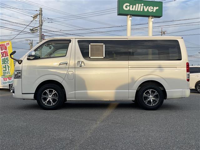 ハイエースバン スーパーGL ダークプライム 禁煙/ワンオーナー/ベッドキット/純正フリップダウンモニタ/D記録簿H30.R1.2.3.4.5.6.7/純正ナビ/フルセグ/CD/DVD/SD/MSV/BT/バックカメラ/前後ドラレコ/ETC(8枚目)