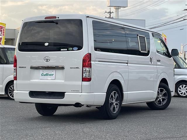 ハイエースバン スーパーGL ダークプライム 禁煙/ワンオーナー/ベッドキット/純正フリップダウンモニタ/D記録簿H30.R1.2.3.4.5.6.7/純正ナビ/フルセグ/CD/DVD/SD/MSV/BT/バックカメラ/前後ドラレコ/ETC(11枚目)