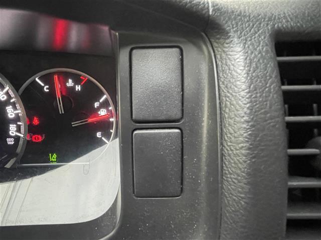 ハイエースバン スーパーGL ダークプライム 禁煙/ワンオーナー/ベッドキット/純正フリップダウンモニタ/D記録簿H30.R1.2.3.4.5.6.7/純正ナビ/フルセグ/CD/DVD/SD/MSV/BT/バックカメラ/前後ドラレコ/ETC(27枚目)