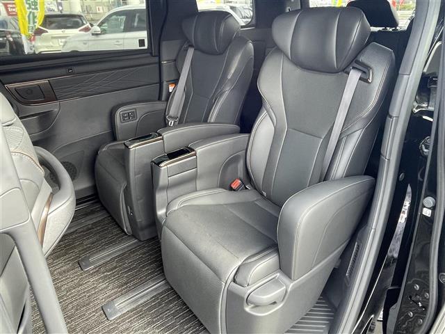 アルファード Z 禁煙/サンルーフ/純正フリップダウン/純正ナビ/全方位モニター/黒革/デジタルインナーミラー/前後ドラレコ/ETC/ACC/PCS/LTA/BSM/HUD/PBD/スペアタイヤ/スペアキー/保証書(33枚目)