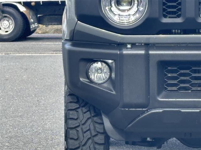 ジムニー XC 禁煙/ワンオーナー/純正革調シートカバー/CSTマットブラック16インチAW/ホワイトレタータイヤ/ディスプレイオーディオ/CD/BT/USB/AppleCarPlay/AndroidAuto(32枚目)