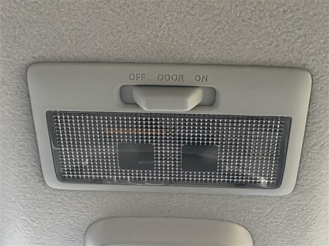 ワゴンR FZ 禁煙/ワンオーナー/オーディオ/シートヒーター/純正14AW/プリクラッシュ/アイドリングストップ/純正フロアマット/純正ドアバイザー/スペアスマートキー/新車時保証書/記録簿/スタッドレス付AW積込(4枚目)