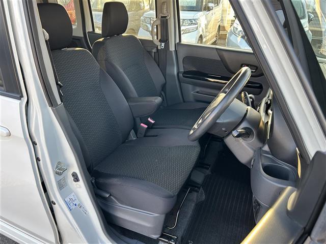 スペーシアカスタム GS 禁煙車/ナビ/ETC/フロアマット/ドアバイザー/プッシュスタート/スペアスマートキー/オートHIDヘッドライト/フォグランプ/両側スライドドア/アイドリングストップ/衝突軽減システム/横滑り防止(26枚目)