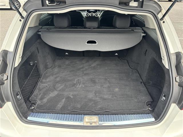 Cクラスステーションワゴン C200ステーションワゴン アバンギャルド 禁煙/正規ディーラー車/レーダーセーフティPKG/ハーフレザーシート/純正ナビ/フルセグ/CD/DVD/BT/SD/MSV/バックカメラ/ETC/ドライブレコーダー/革巻きステア/ステアスイッチ(17枚目)