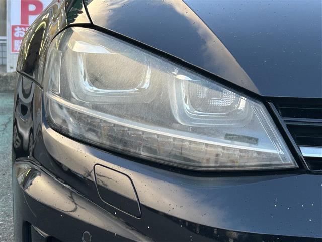 ゴルフR ベースグレード 禁煙/純正ナビ(AUX/BT/TV/CD/DVD)/黒本革シート/前席シートヒーター/衝突軽減システム/BSM/ステアリングスイッチ/レーダークルーズコントロールバックカメラ/電気付バニティミラー(15枚目)