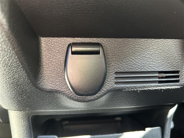 デイズ Ｘ　ナビ／地デジＴＶ／ＢＴ／ｉｐｏｄ／ＣＤ／ＵＳＢ／バックカメラ／衝突軽減システム／標識認識機能／インテリジェントＰＡ／インテリジェントＦＣＷ／オートハイビーム／前ドラレコ／ステアスイッチ／オートライト（22枚目）