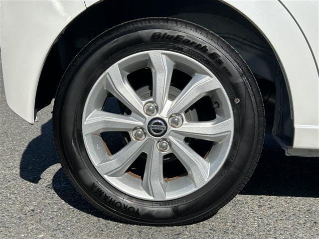 デイズ Ｘ　ナビ／地デジＴＶ／ＢＴ／ｉｐｏｄ／ＣＤ／ＵＳＢ／バックカメラ／衝突軽減システム／標識認識機能／インテリジェントＰＡ／インテリジェントＦＣＷ／オートハイビーム／前ドラレコ／ステアスイッチ／オートライト（32枚目）