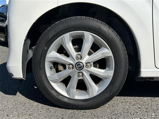 デイズ Ｘ　ナビ／地デジＴＶ／ＢＴ／ｉｐｏｄ／ＣＤ／ＵＳＢ／バックカメラ／衝突軽減システム／標識認識機能／インテリジェントＰＡ／インテリジェントＦＣＷ／オートハイビーム／前ドラレコ／ステアスイッチ／オートライト（33枚目）