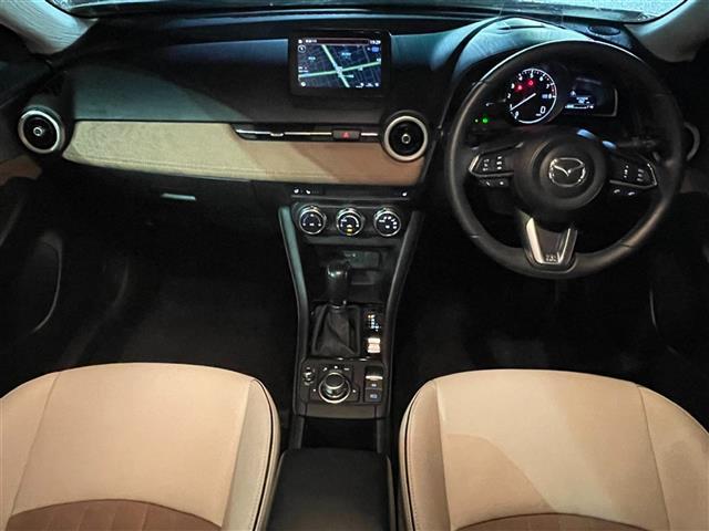 CX-3 15S アーバン ドレッサー 禁煙/ベージュ革/シートヒーター/純正ナビ/バックカメラ/360°カメラ/ETC/前後ドラレコ/i-ACTIVSENSE/オートリトラ/スペアスマートキー/新車時保証書/取扱説明書/ディーラー記録簿(2枚目)