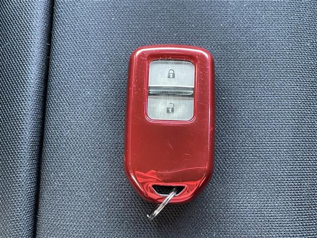 シビック ハッチバック　１オーナー　純正ナビ　Ｂカメラ　ＥＴＣ　Ｒクルーズ（17枚目）
