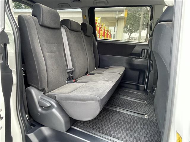 ヴォクシー X Lエディション 片側Pスラ 純正ナビ Bカメラ ETC HIDライト(23枚目)