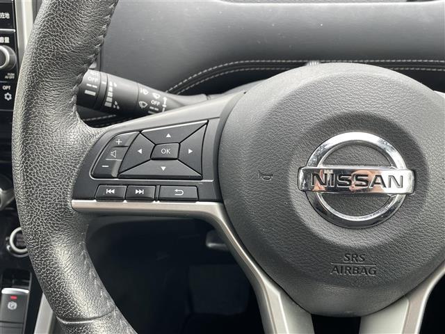 セレナ ハイウェイスター　ＶセレクションＩＩ　１オーナー　プロｐｉｌｏｔ　両側Ｐスラ　純正ナビ（8枚目）