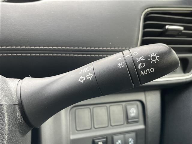 セレナ ハイウェイスター　ＶセレクションＩＩ　１オーナー　プロｐｉｌｏｔ　両側Ｐスラ　純正ナビ（10枚目）