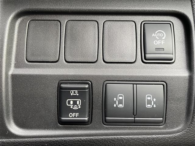 セレナ ハイウェイスター　ＶセレクションＩＩ　１オーナー　プロｐｉｌｏｔ　両側Ｐスラ　純正ナビ（11枚目）