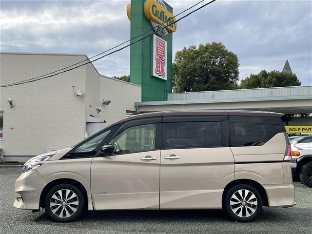 セレナ ハイウェイスター　ＶセレクションＩＩ　１オーナー　プロｐｉｌｏｔ　両側Ｐスラ　純正ナビ（19枚目）