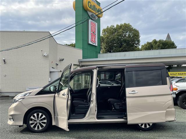 セレナ ハイウェイスター　ＶセレクションＩＩ　１オーナー　プロｐｉｌｏｔ　両側Ｐスラ　純正ナビ（20枚目）