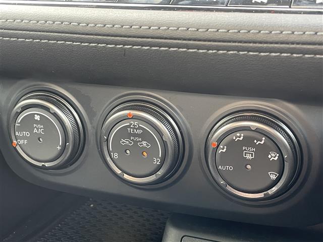 フェアレディZ バージョンST MT車 BOSE 1オーナー 純正ナビ Bカメラ LED(7枚目)