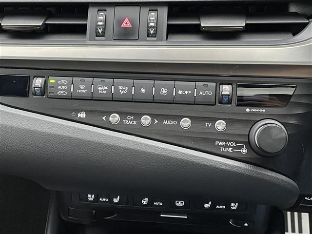 ＥＳ ＥＳ３００ｈ　Ｆスポーツ　サンルーフ　革シート　Ｒクルーズ　純正ナビ（7枚目）