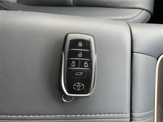 ヴェルファイアハイブリッド Ｚ　プレミア　モデリスタエアロ　Ｍルーフ　革シート　後席Ｍ（22枚目）