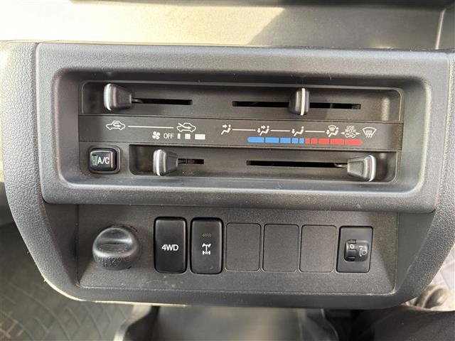 ハイゼットトラック 農用スペシャル　１オーナー　４ＷＤ　作業灯　エアコン　ドラレコ（2枚目）