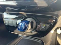 �¿��������ݾ��դ����ʢ���ʬ�ݾڡ��񻺼֤�Ǽ�ָ壳���͢���֤�Ǽ�ָ壱������ݾڴ��֤Ȥʤ�ޤ��ˡ�����¾Ĺ���ݾڡ�ͭ���ˤ⤴�Ѱդ��Ƥ���ޤ�����Ĺ���ݾڤ����ӤǤ����ξ�ˤϾ�郎�������ޤ��� 6