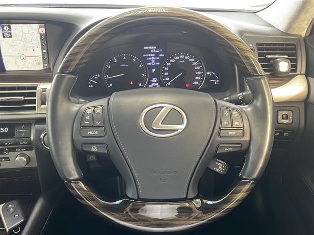 LS LS460 バージョンC Iパッケージ 純正メモリナビ フルセグTV SD/DVD/CD/USB/AUX/BT バックカメラ ウィンカーミラー BSM オットマン クルーズコントロール ドアバイザー プッシュスタート ETC2.0(17枚目)