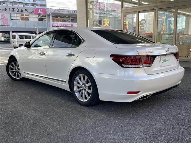 LS LS460 バージョンC Iパッケージ 純正メモリナビ フルセグTV SD/DVD/CD/USB/AUX/BT バックカメラ ウィンカーミラー BSM オットマン クルーズコントロール ドアバイザー プッシュスタート ETC2.0(43枚目)