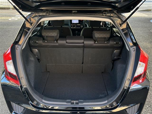 フィット 13G・Fパッケージ ファインエディション ワンオーナー/純正ナビ/フルセグTV/Bluetooth/DVD再生/バックカメラ/衝突軽減ブレーキ/スマートキー/プッシュスタート/ETC/LEDライト/サイドエアバッグ/カーテンエアバッグ(37枚目)