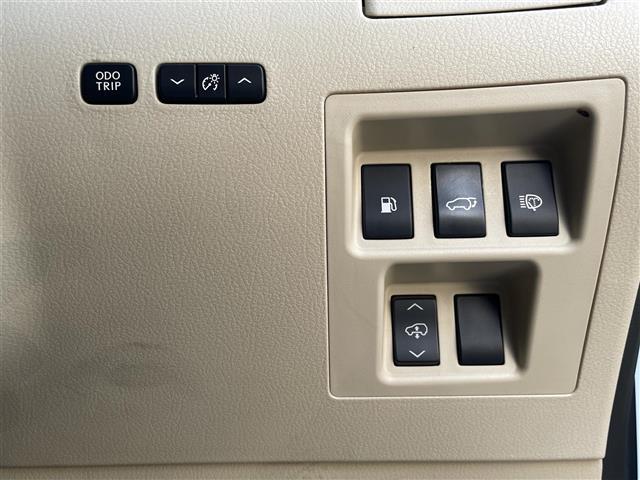 ＲＸ ＲＸ４５０ｈ　バージョンＬ　・純正メーカーナビ・Ｂｌｕｅｔｏｏｔｈ対応・ワンセグＴＶ・ＦＭ／ＡＭ・ＣＤ／ＤＶＤ・サンルーフ・レーダークルーズコントロール・ドライブレコーダー・前席シートヒーター・前席パワーシート（9枚目）