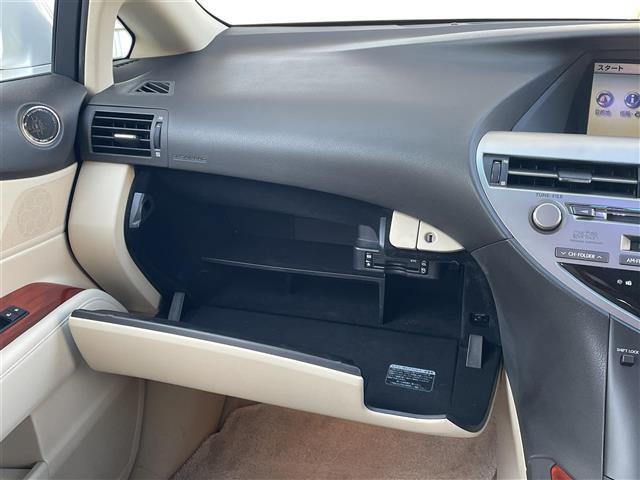 ＲＸ ＲＸ４５０ｈ　バージョンＬ　・純正メーカーナビ・Ｂｌｕｅｔｏｏｔｈ対応・ワンセグＴＶ・ＦＭ／ＡＭ・ＣＤ／ＤＶＤ・サンルーフ・レーダークルーズコントロール・ドライブレコーダー・前席シートヒーター・前席パワーシート（19枚目）
