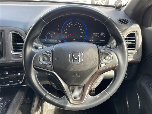 ヴェゼル ＲＳ・ホンダセンシング　・純正ディーラーナビ（Ｇａｔｈｅｒｓ：ＶＸＭ－１９４ＶＦｉ）・Ｂｌｕｅｔｏｏｔｈ対応・フルセグＴＶ・ＦＭ／ＡＭ・ＣＤ／ＤＶＤ・レーダークルーズコントロール・バックカメラ（4枚目）