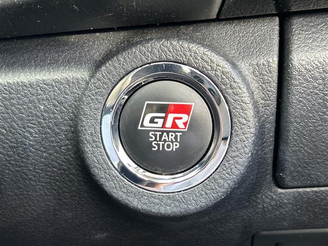 みなさまのお車選びのお手伝いをさせてください!スタッフ一同心よりご来店、お問い合わせをお待ちしております!