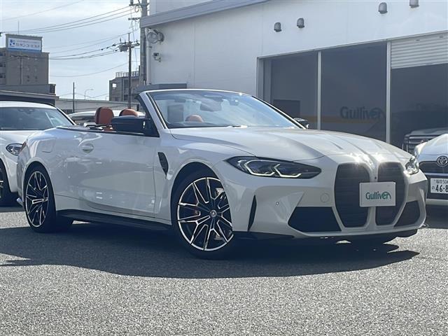 Ｍ４ Ｍ４カブリオレ　コンペティション　Ｍ　ｘＤｒｉｖｅ　★禁煙車★新車ワンオーナー★純正ＯＰツートーンエクステンドメリノ革シート★純正ＯＰ５本ツインスポークアルミ★純正ＯＰパーキングアシストプラス（3枚目）