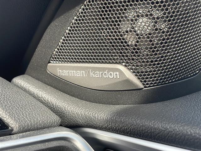 Ｍ４ Ｍ４カブリオレ　コンペティション　Ｍ　ｘＤｒｉｖｅ　★禁煙車★新車ワンオーナー★純正ＯＰツートーンエクステンドメリノ革シート★純正ＯＰ５本ツインスポークアルミ★純正ＯＰパーキングアシストプラス（10枚目）