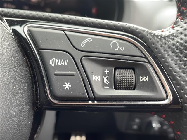 S3セダン ベースグレード ・純正ナビ(AM/FM/BT/CD)・バックカメラ・クルーズコントロール・前席パワーシート・前席シートヒーター・パドルシフト・ビルトインETC・クリアランスソナー・アイドリングストップ(12枚目)