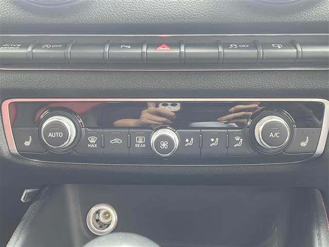 S3セダン ベースグレード ・純正ナビ(AM/FM/BT/CD)・バックカメラ・クルーズコントロール・前席パワーシート・前席シートヒーター・パドルシフト・ビルトインETC・クリアランスソナー・アイドリングストップ(16枚目)