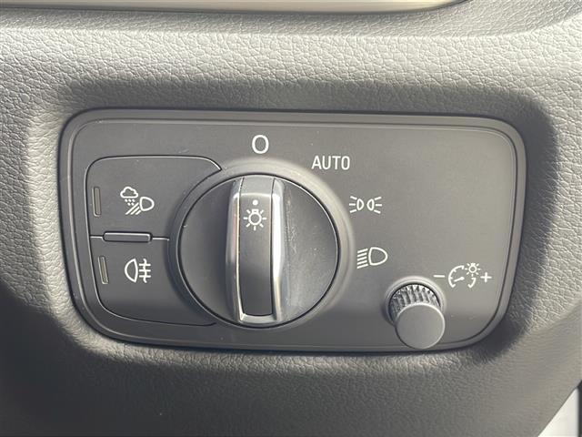 S3セダン ベースグレード ・純正ナビ(AM/FM/BT/CD)・バックカメラ・クルーズコントロール・前席パワーシート・前席シートヒーター・パドルシフト・ビルトインETC・クリアランスソナー・アイドリングストップ(20枚目)