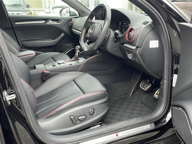 S3セダン ベースグレード ・純正ナビ(AM/FM/BT/CD)・バックカメラ・クルーズコントロール・前席パワーシート・前席シートヒーター・パドルシフト・ビルトインETC・クリアランスソナー・アイドリングストップ(23枚目)