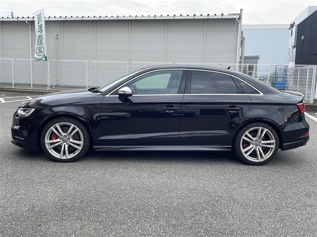 S3セダン ベースグレード ・純正ナビ(AM/FM/BT/CD)・バックカメラ・クルーズコントロール・前席パワーシート・前席シートヒーター・パドルシフト・ビルトインETC・クリアランスソナー・アイドリングストップ(32枚目)