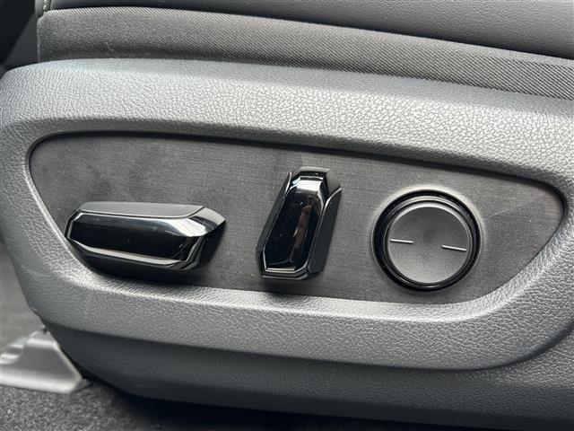 ＲＸ ＲＸ３５０　Ｆスポーツ　・ワンオーナー・純正ナビ（ＡＭ／ＦＭ／ＢＴ／フルセグＴＶ）・ブラインドスポットモニター・ヘッドアップディスプレイ・デジタルインナーミラー・ムーンルーフ・レーダークルーズコントロール・全方位カメラ（13枚目）